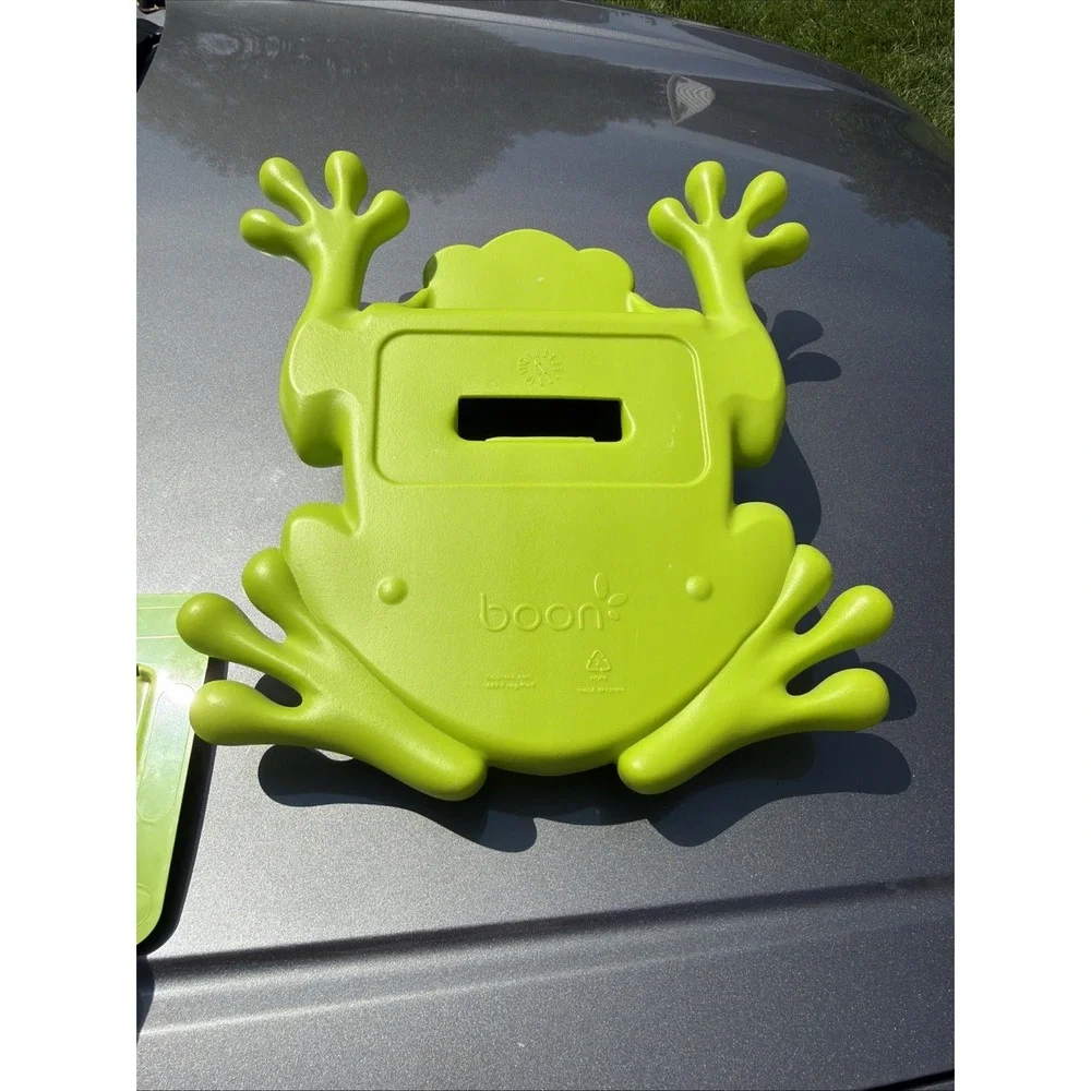 Boon Frog Pod Bath Tub Toy Scoop & Storage Holder Caddy Storage Pool Water Green